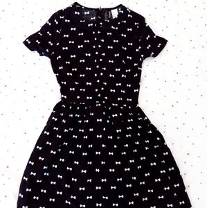 DIVIDED BLACK AND WHITE BIW DRESS SZ XS 2